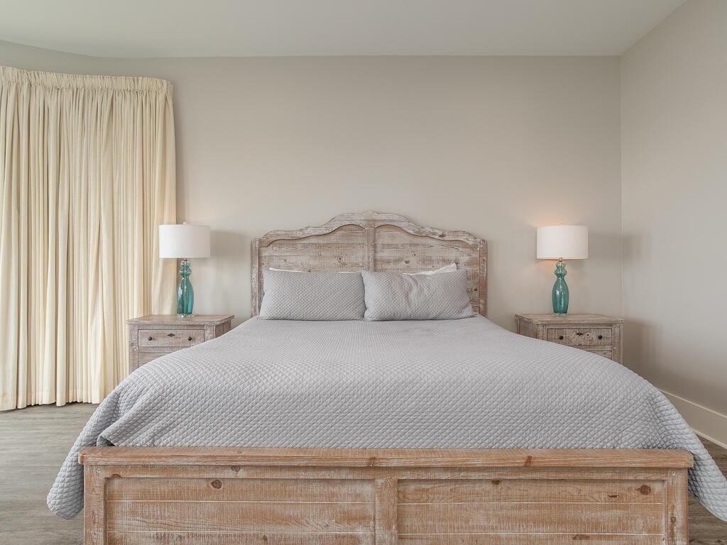 Escapades South Bottom | Photo 18