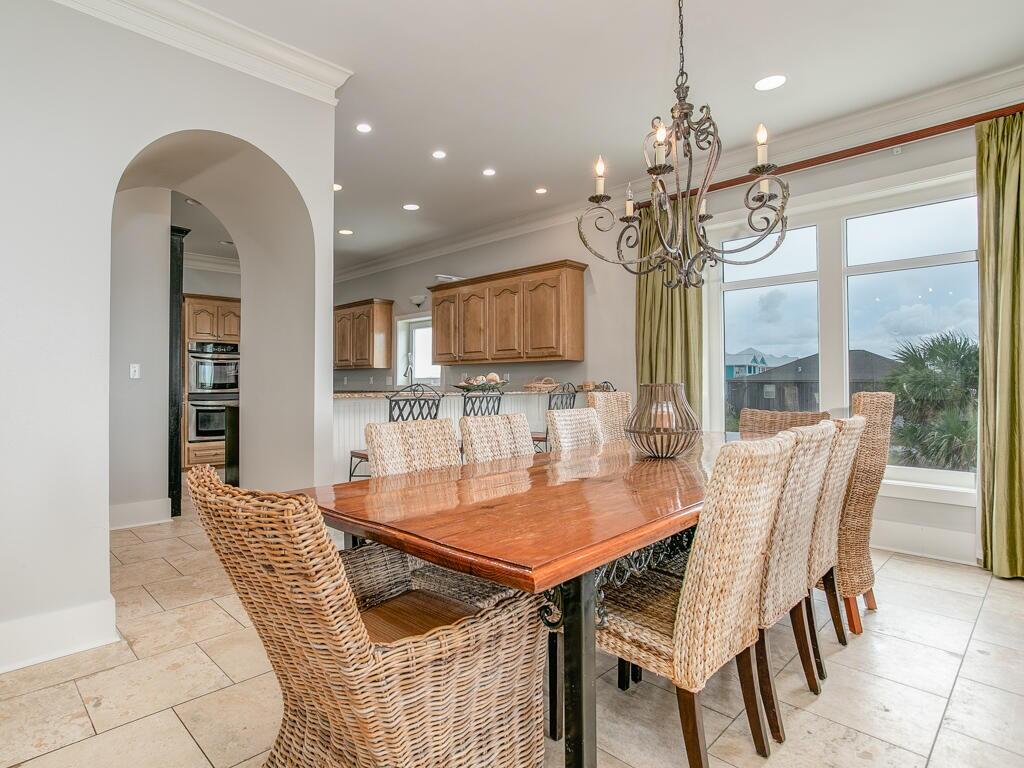 Escapades South Bottom | Photo 9