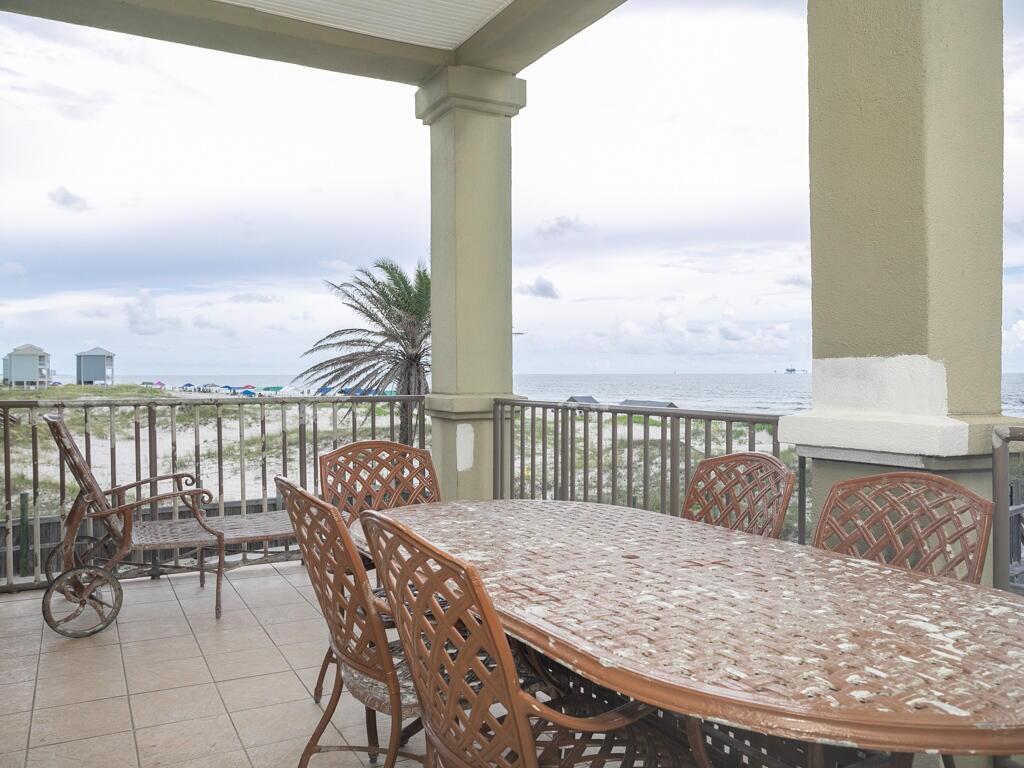 Escapades South Bottom | Photo 24