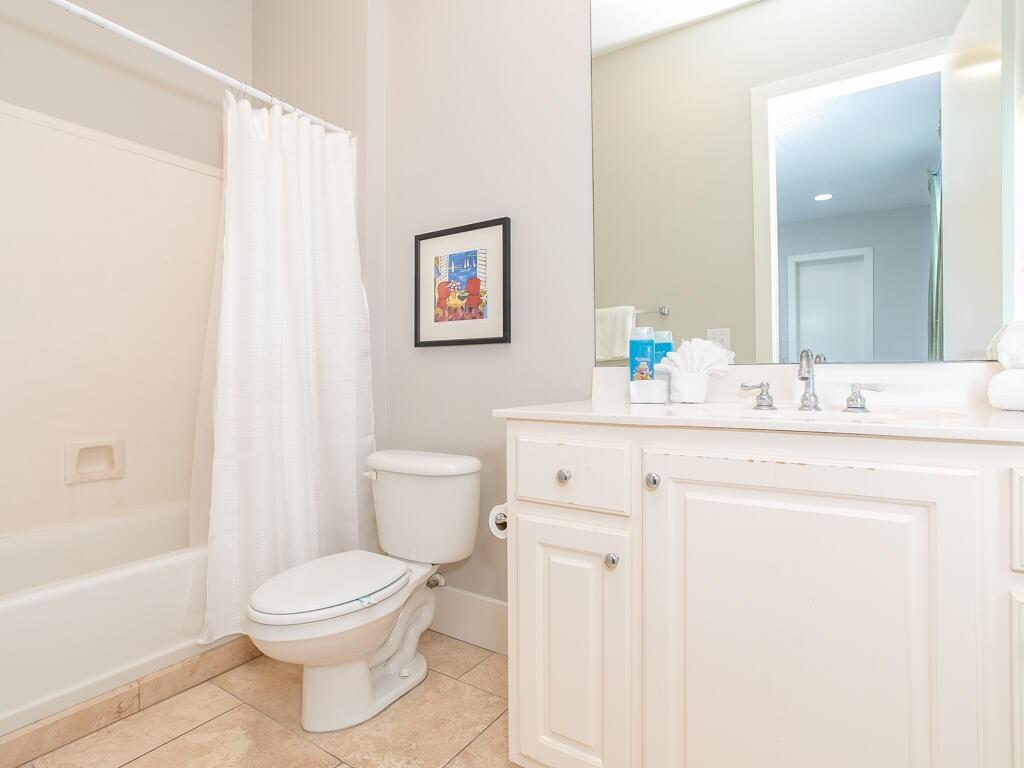 Escapades South Bottom | Photo 34