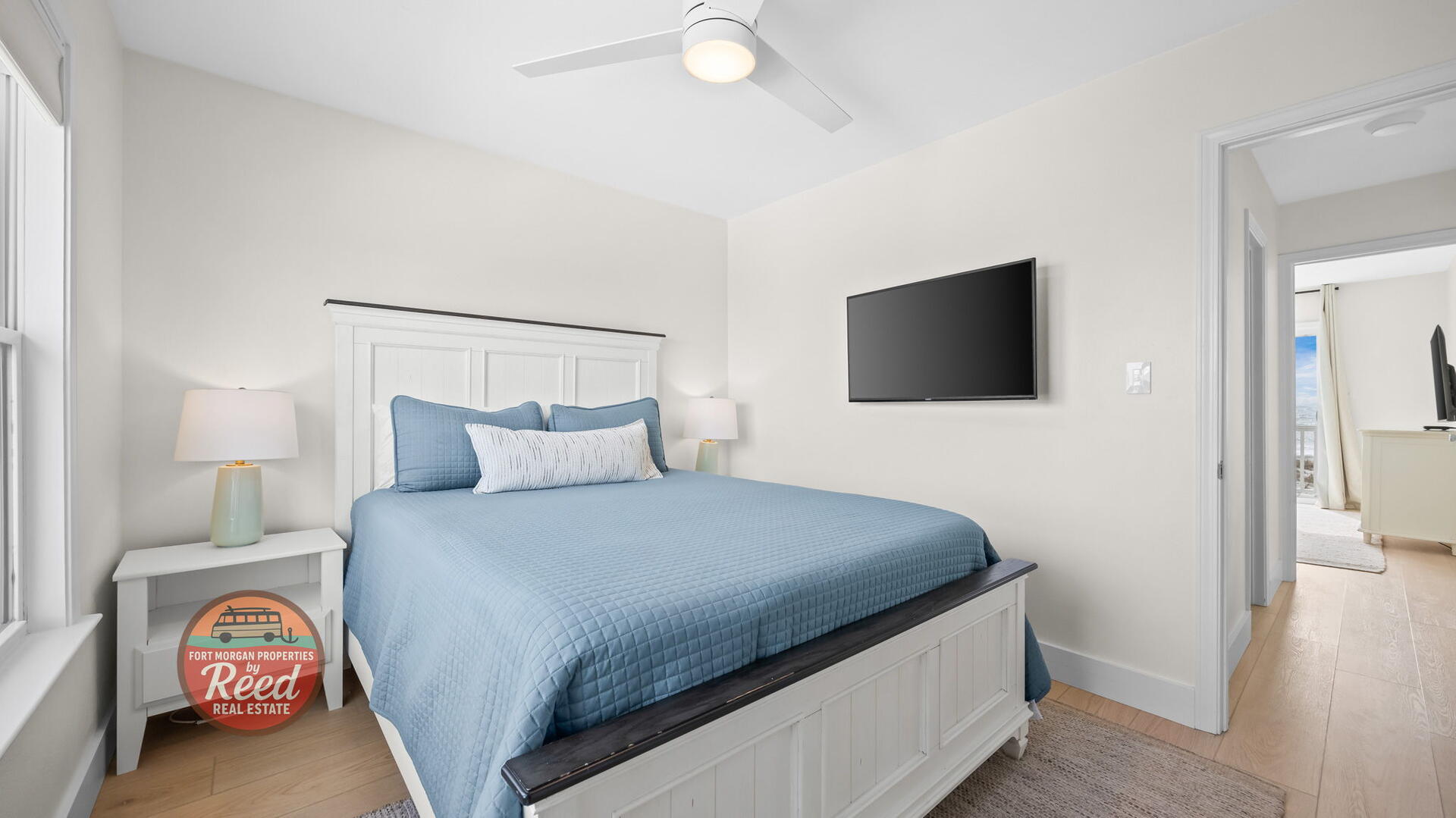 Christmas Bonus | Photo 30