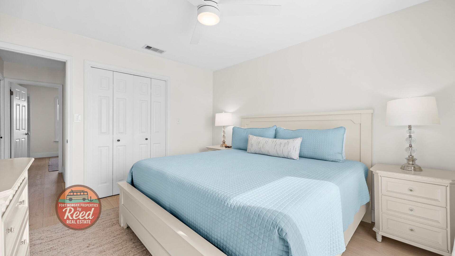 Christmas Bonus | Photo 22