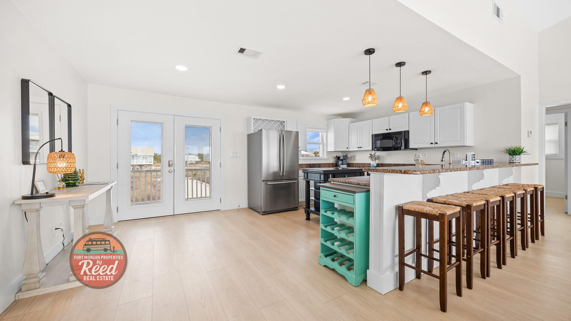 Christmas Bonus | Photo 15