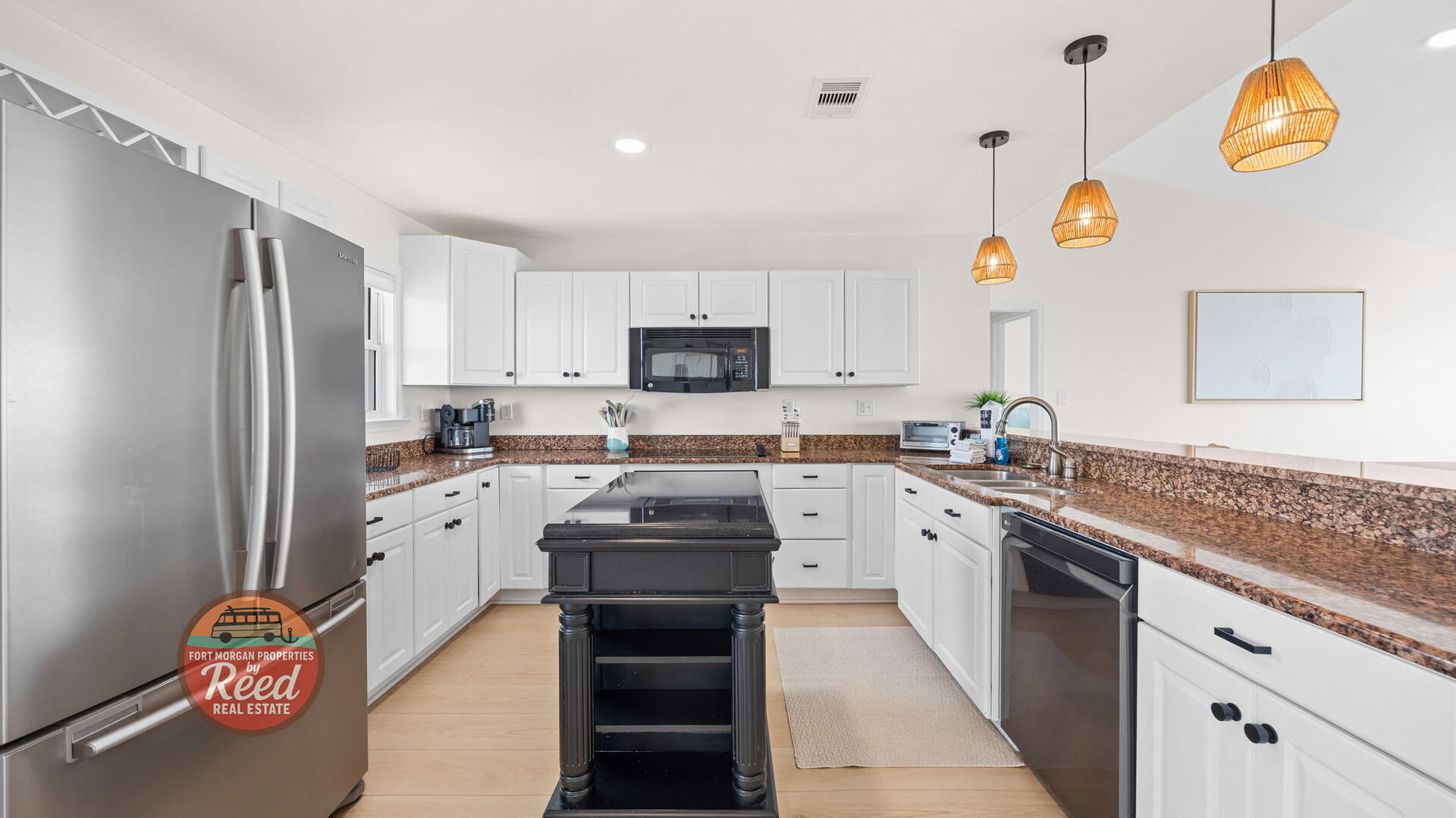 Christmas Bonus | Photo 17