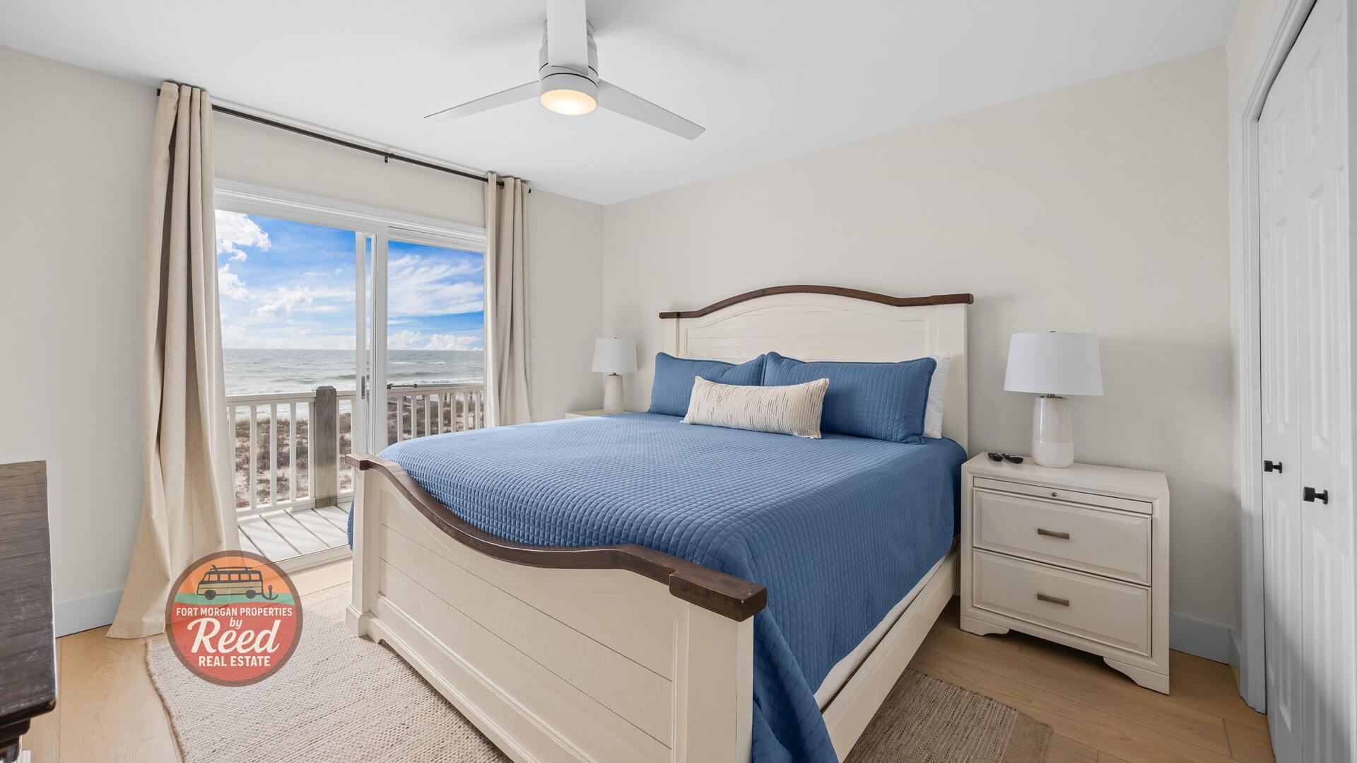 Christmas Bonus | Photo 18