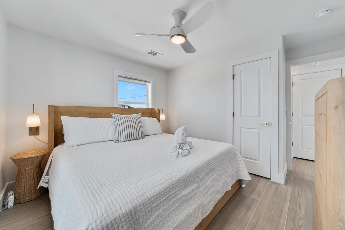 Lost Palms | Photo 24