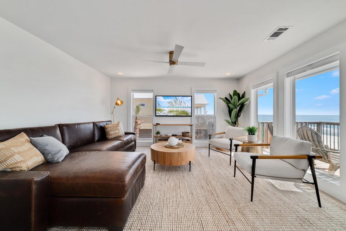 Lost Palms | Photo 8