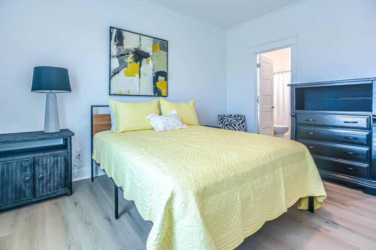 Sand Haven East | Photo 23