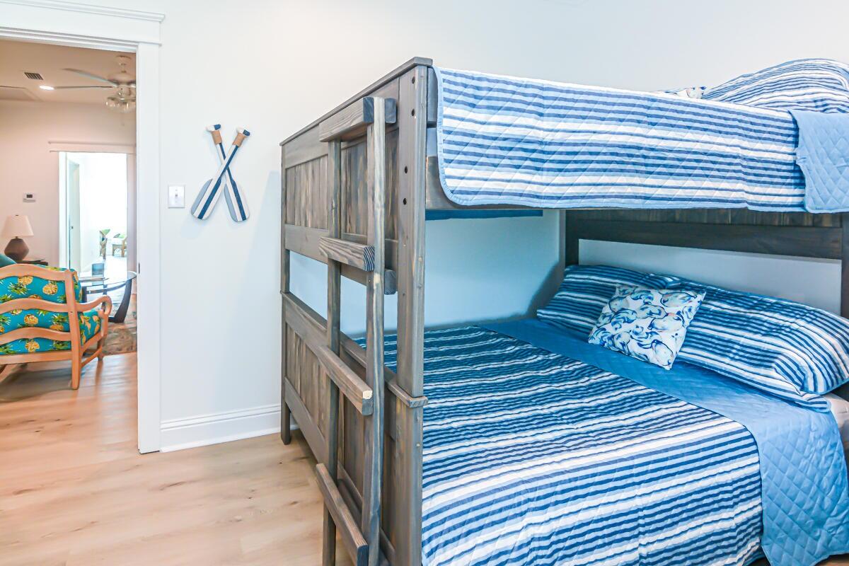 Sand Haven East | Photo 27