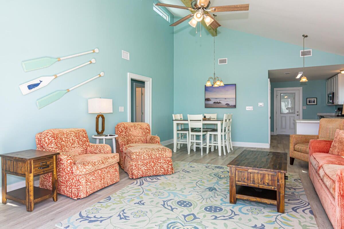 Shore Thang | Photo 16