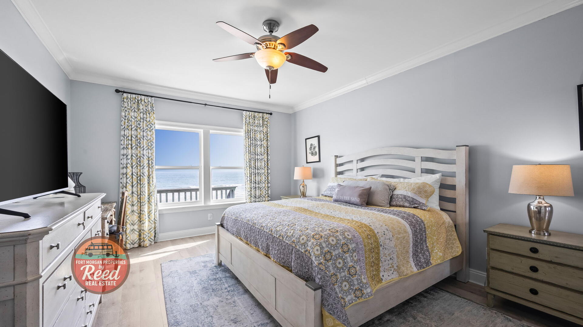 Lazy Parrot | Photo 15