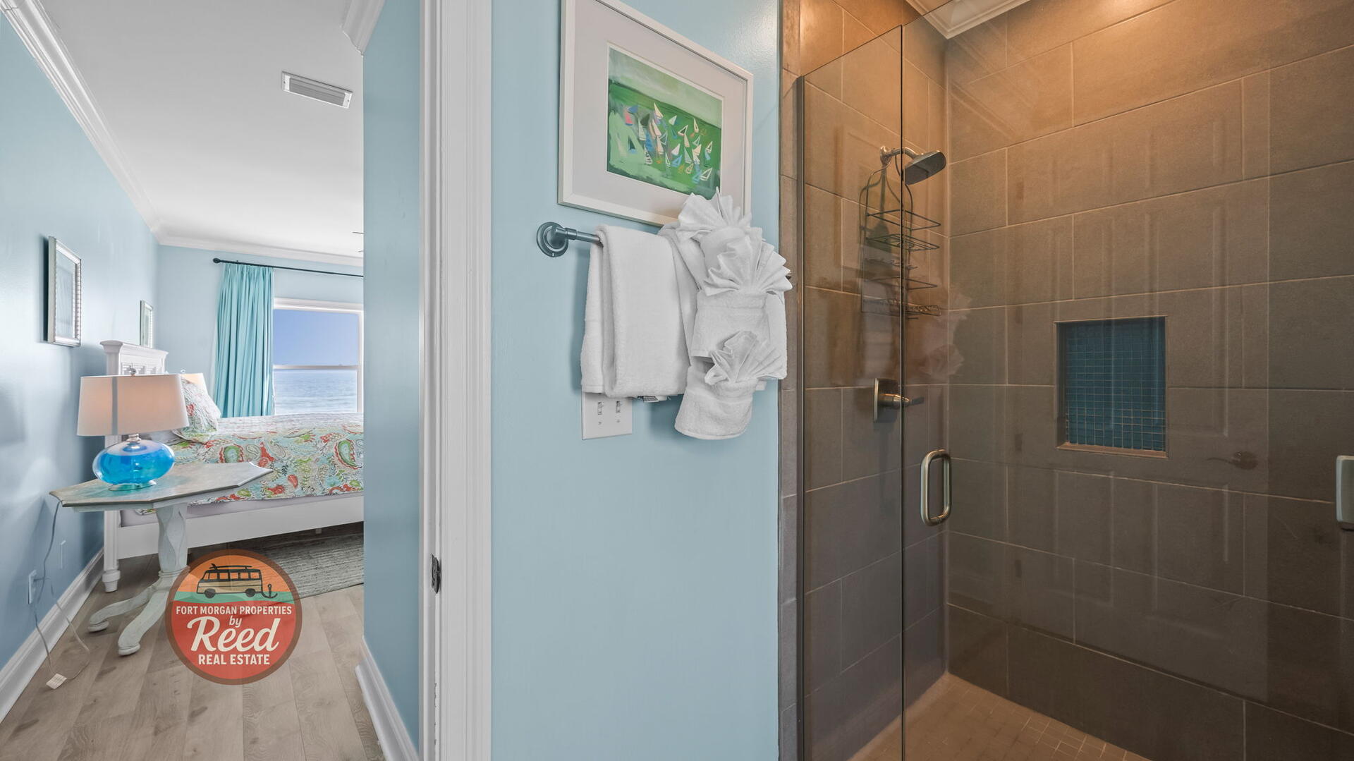 Lazy Parrot | Photo 21