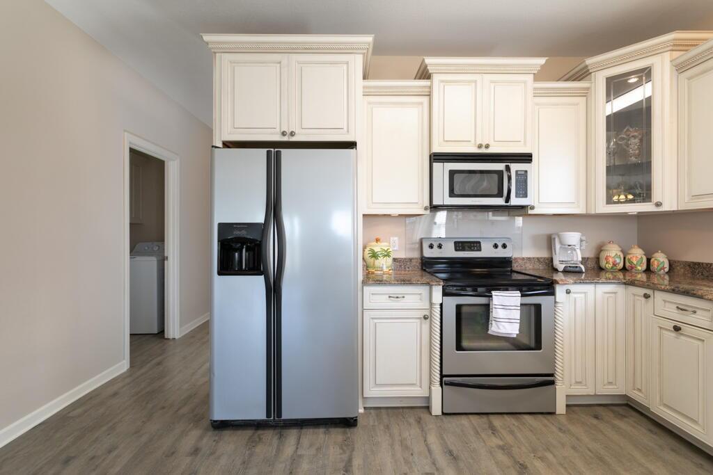 The Palms | Photo 14