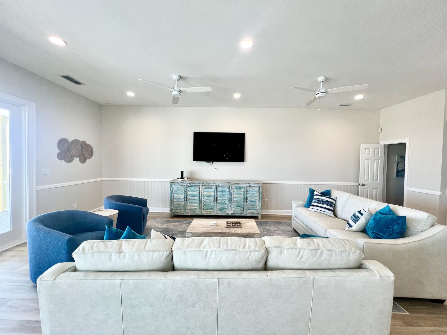 The Grand Pearl East (Formerly Margaritaville) 5