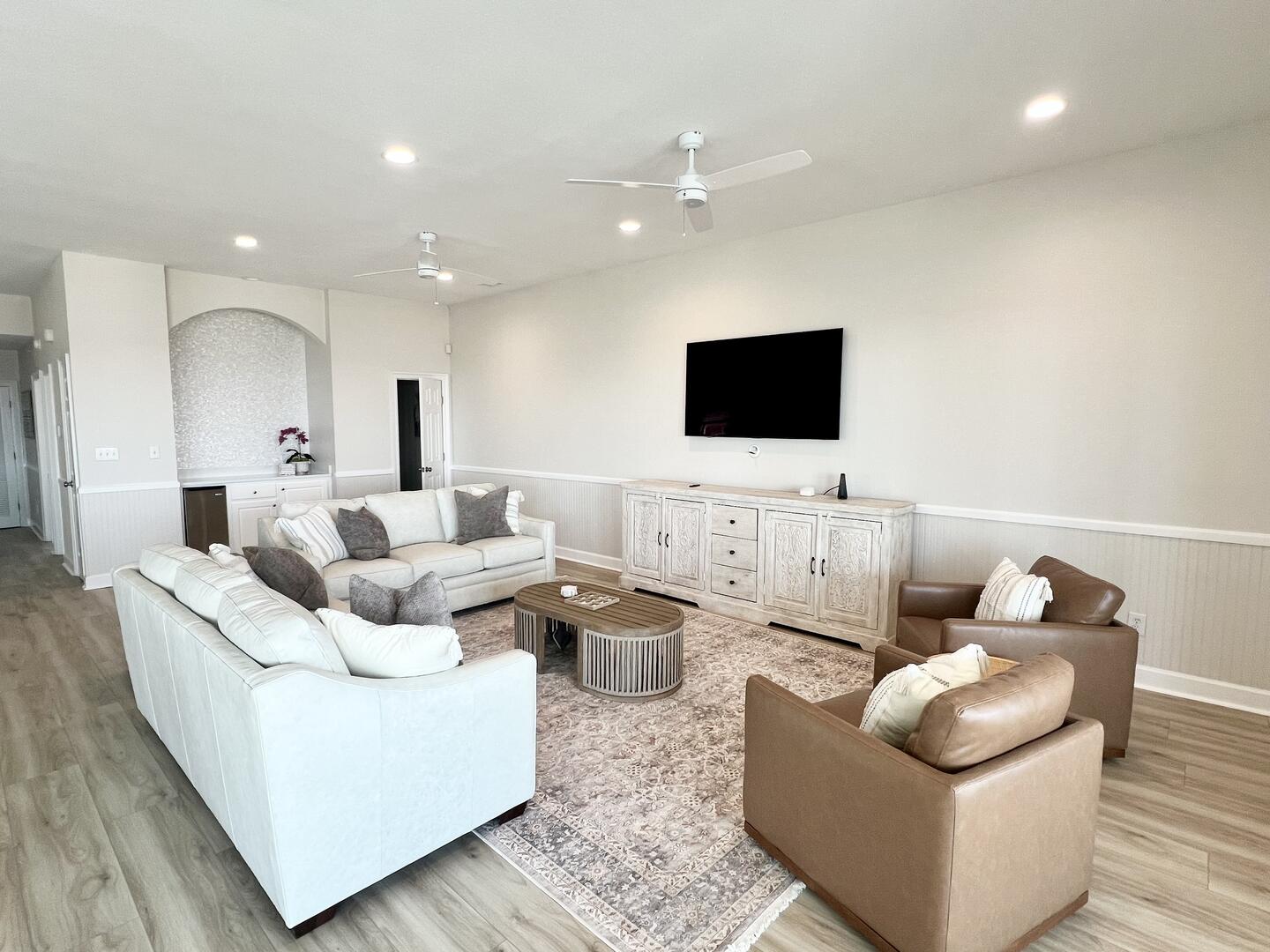 The Grand Pearl West (Formerly Margaritaville) | Photo 5