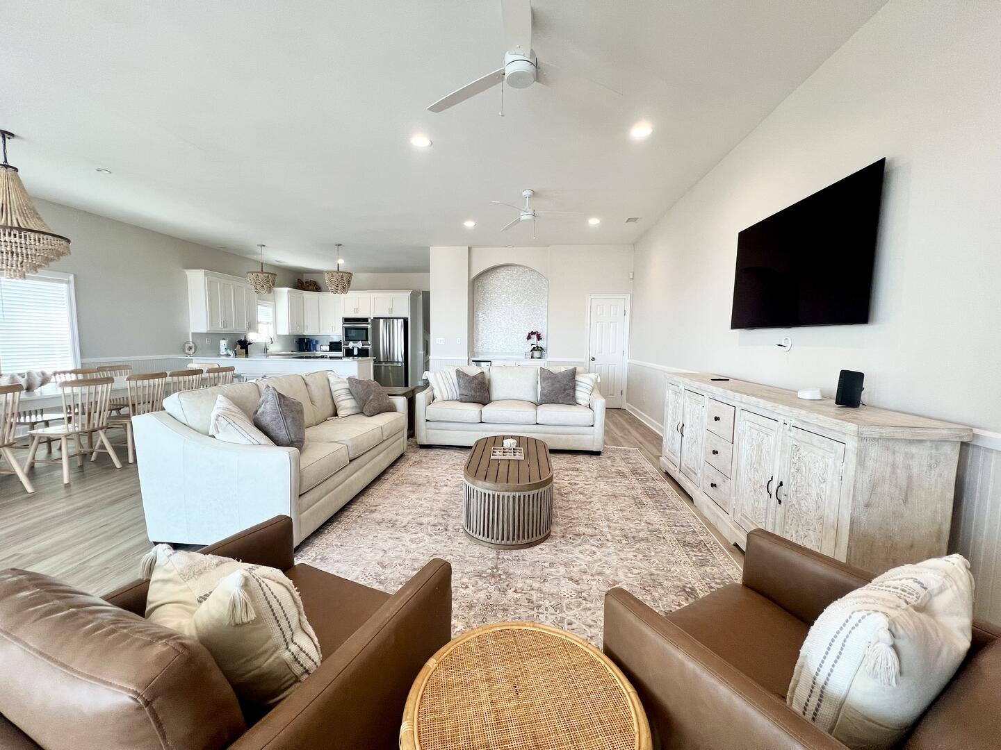 The Grand Pearl West (Formerly Margaritaville) | Photo 4