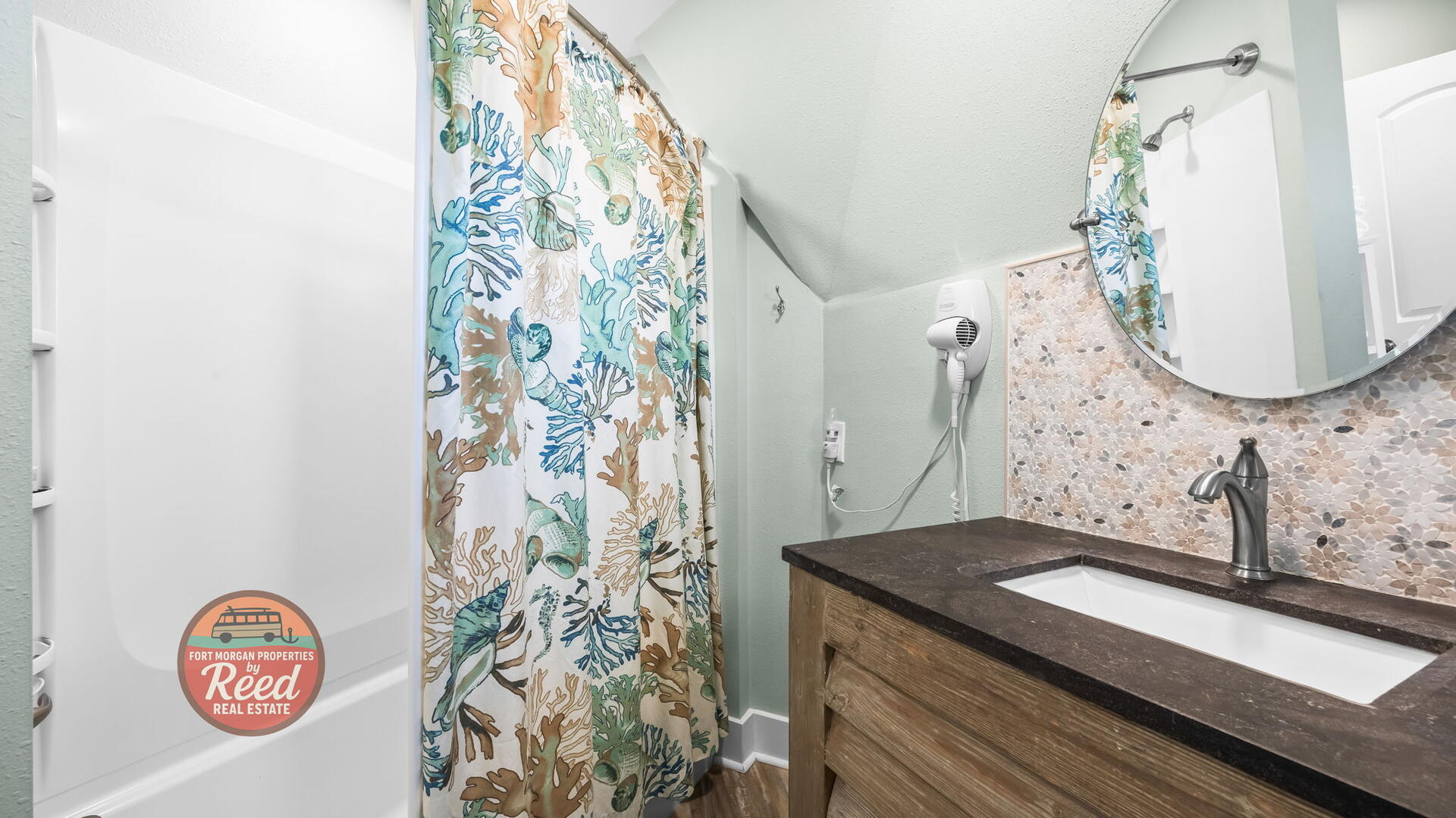 Beech Hive Bungalow | Photo 24