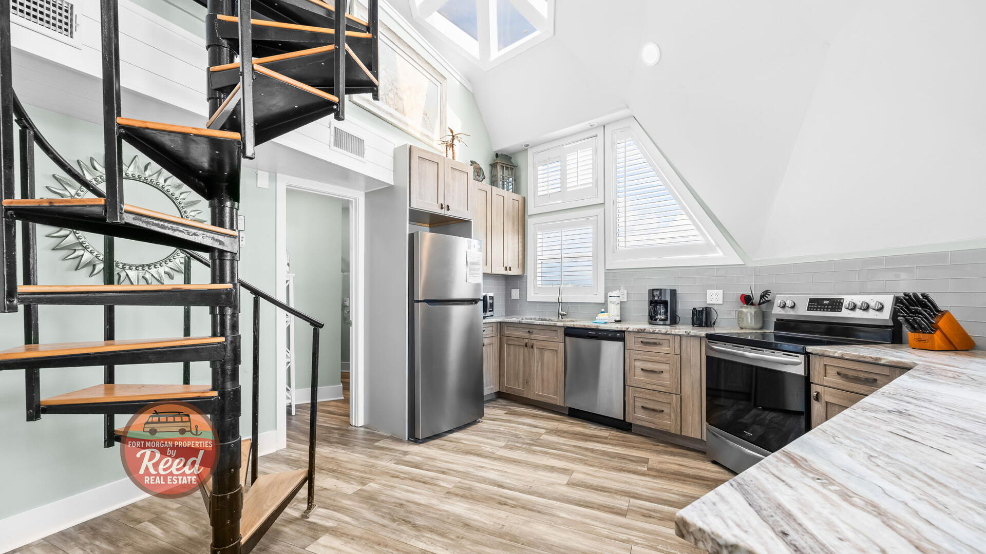 Beech Hive Bungalow | Photo 15