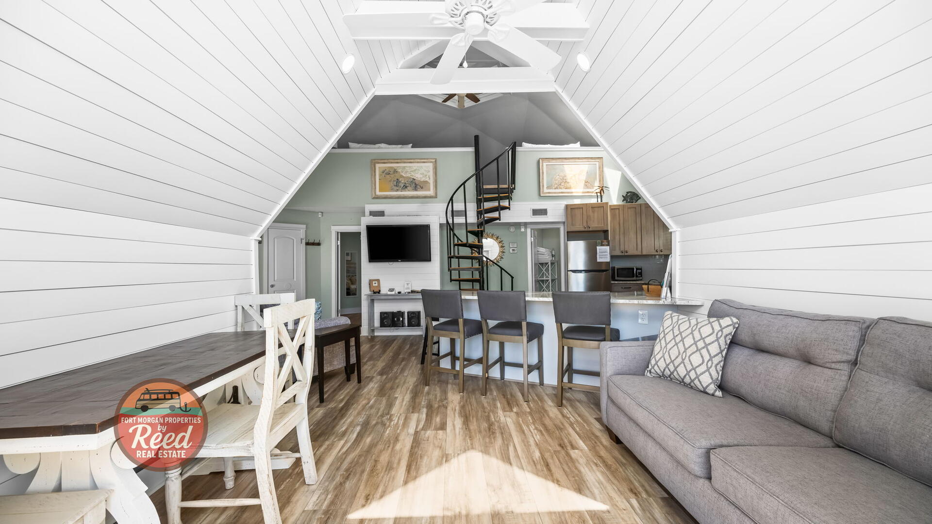 Beech Hive Bungalow | Photo 9