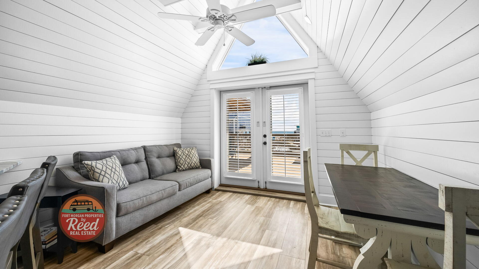 Beech Hive Bungalow | Photo 8