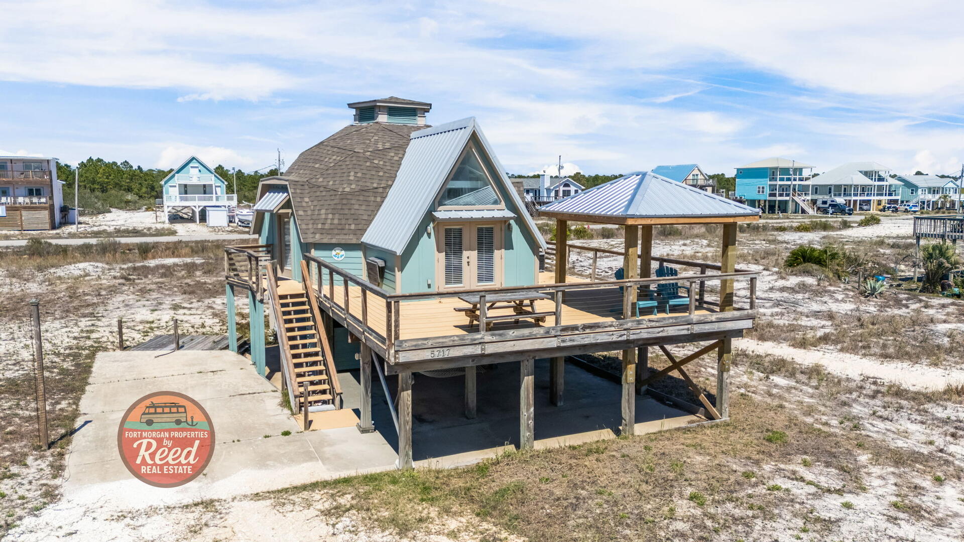 Beech Hive Bungalow | Photo 3