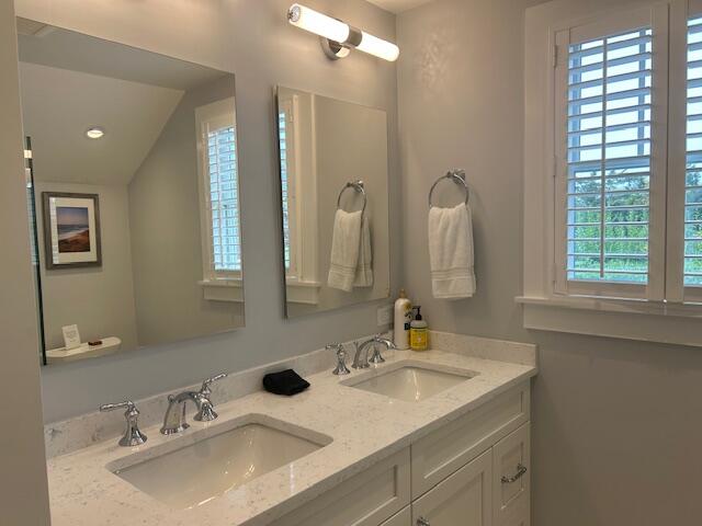 5 Tashama Lane photo 25