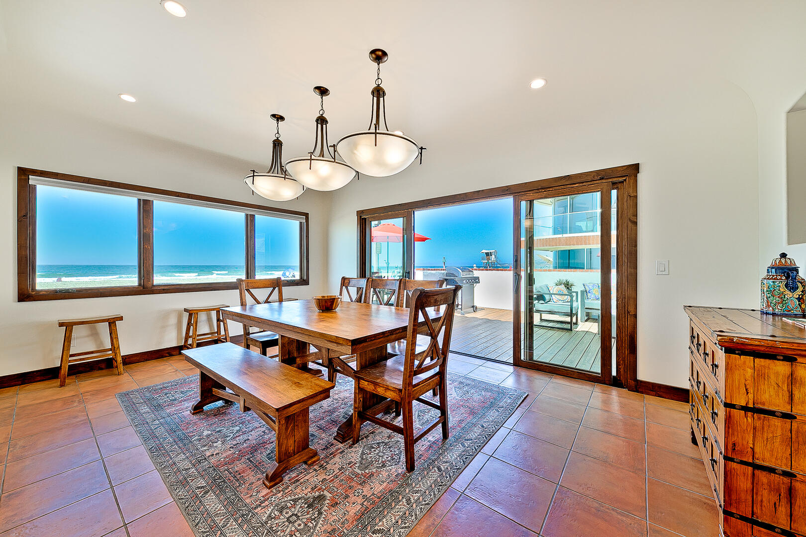 Oceanfront Villa Compound | Photo 21