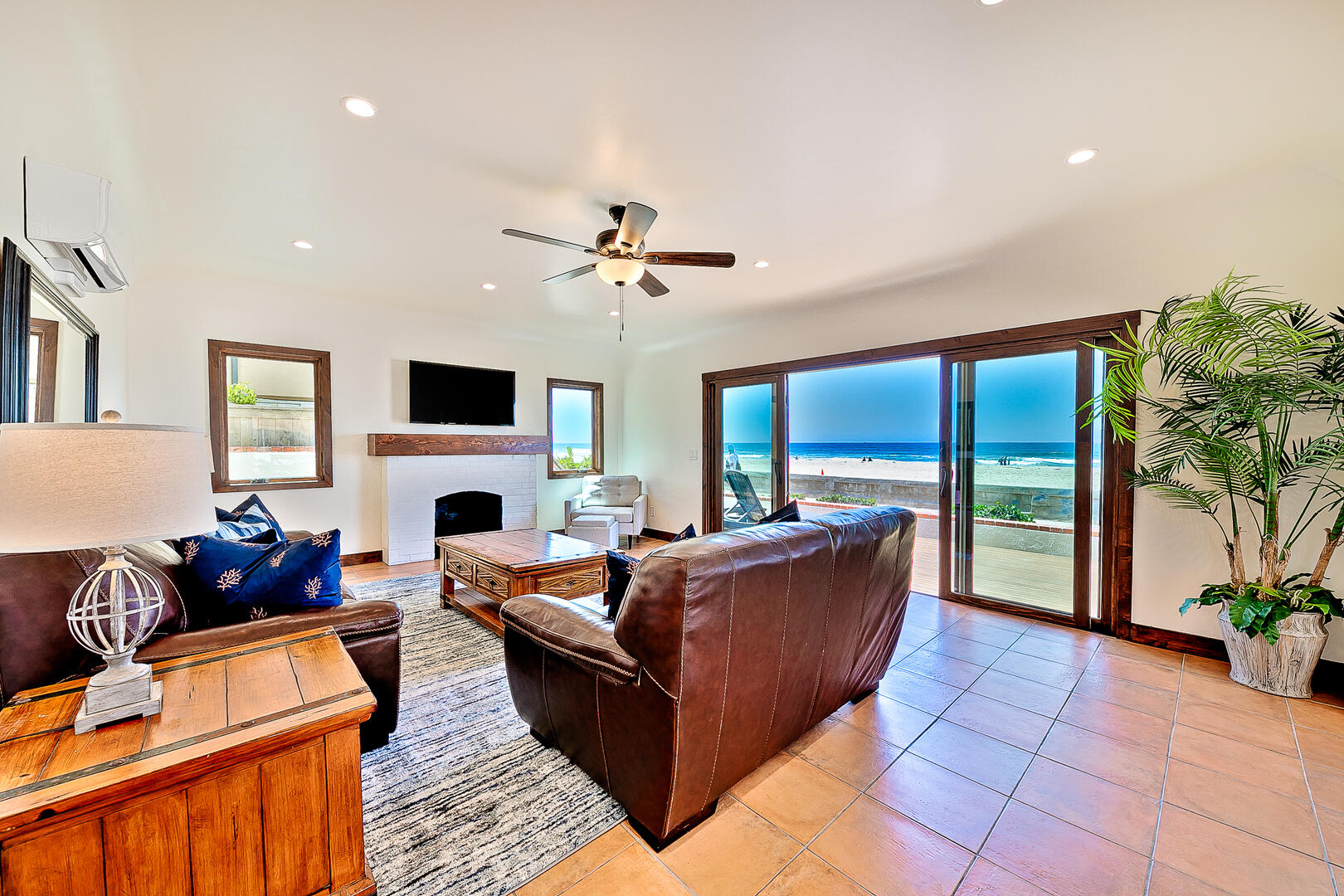 Oceanfront Villa Compound | Photo 15