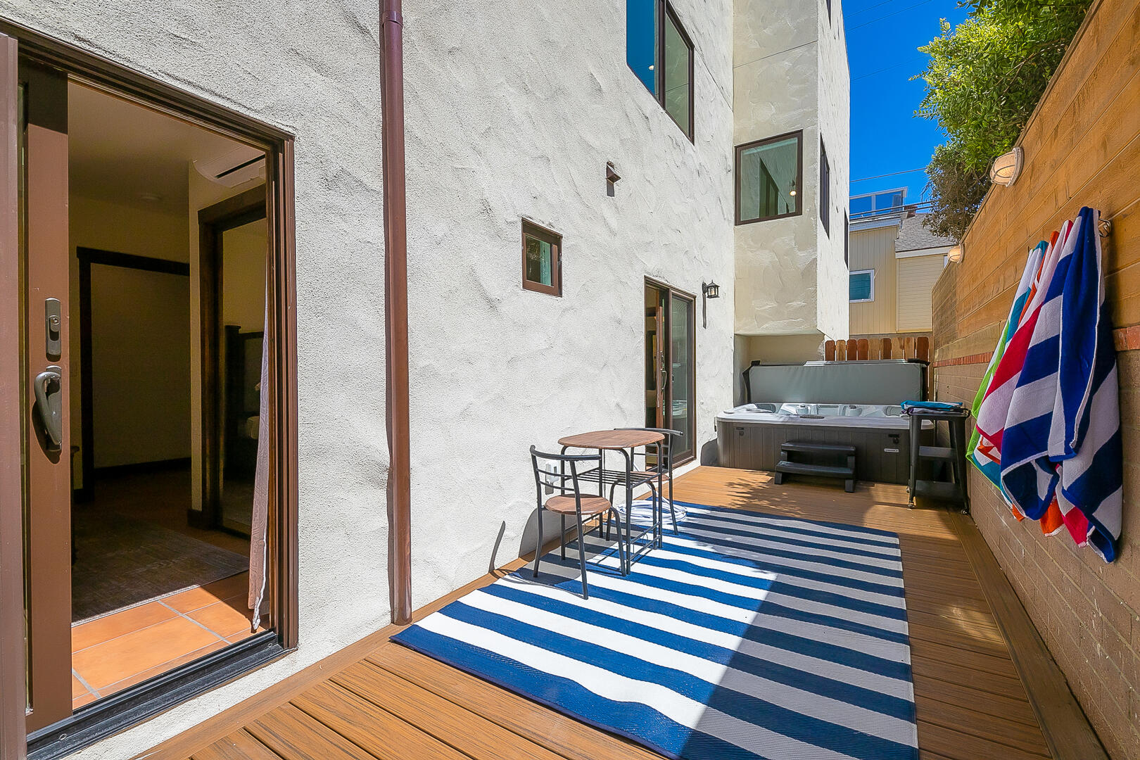 Oceanfront Villa Compound | Photo 35