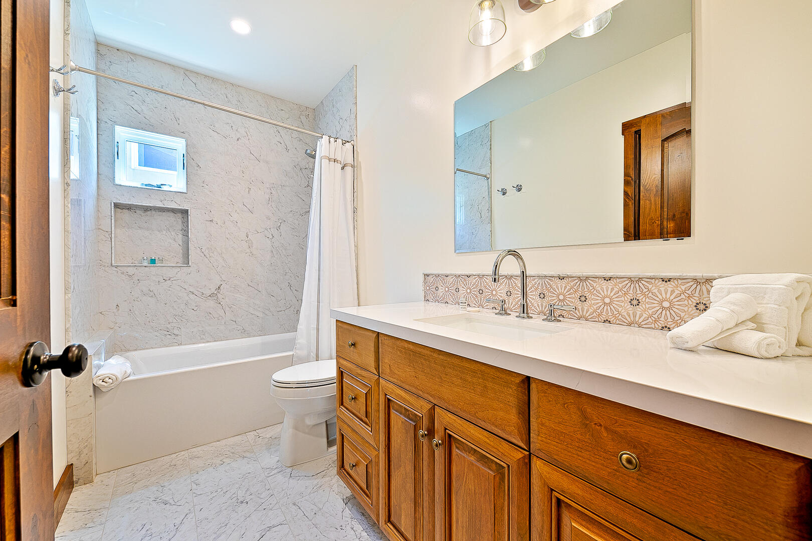 Oceanfront Villa Compound | Photo 59