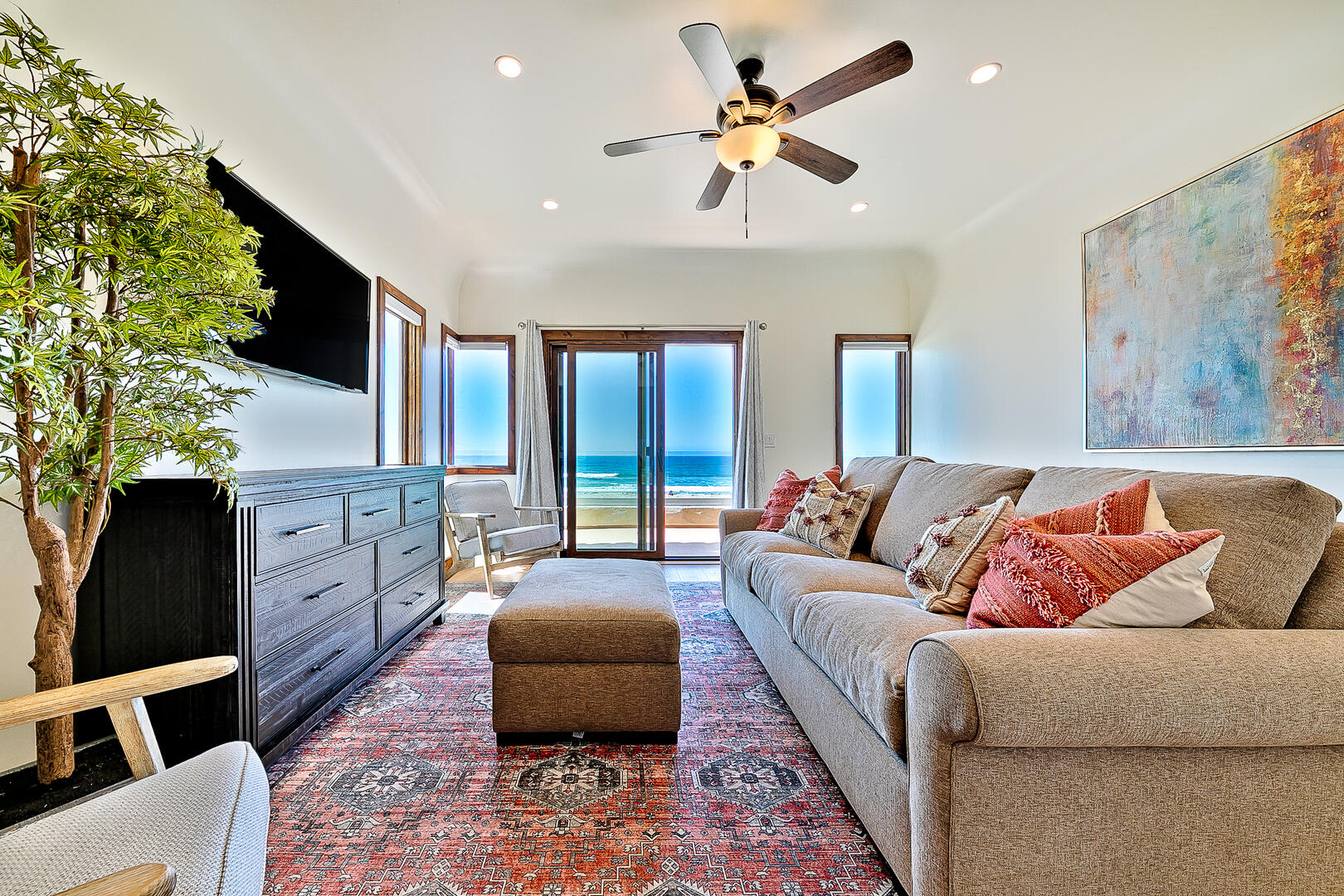 Oceanfront Villa Compound | Photo 52