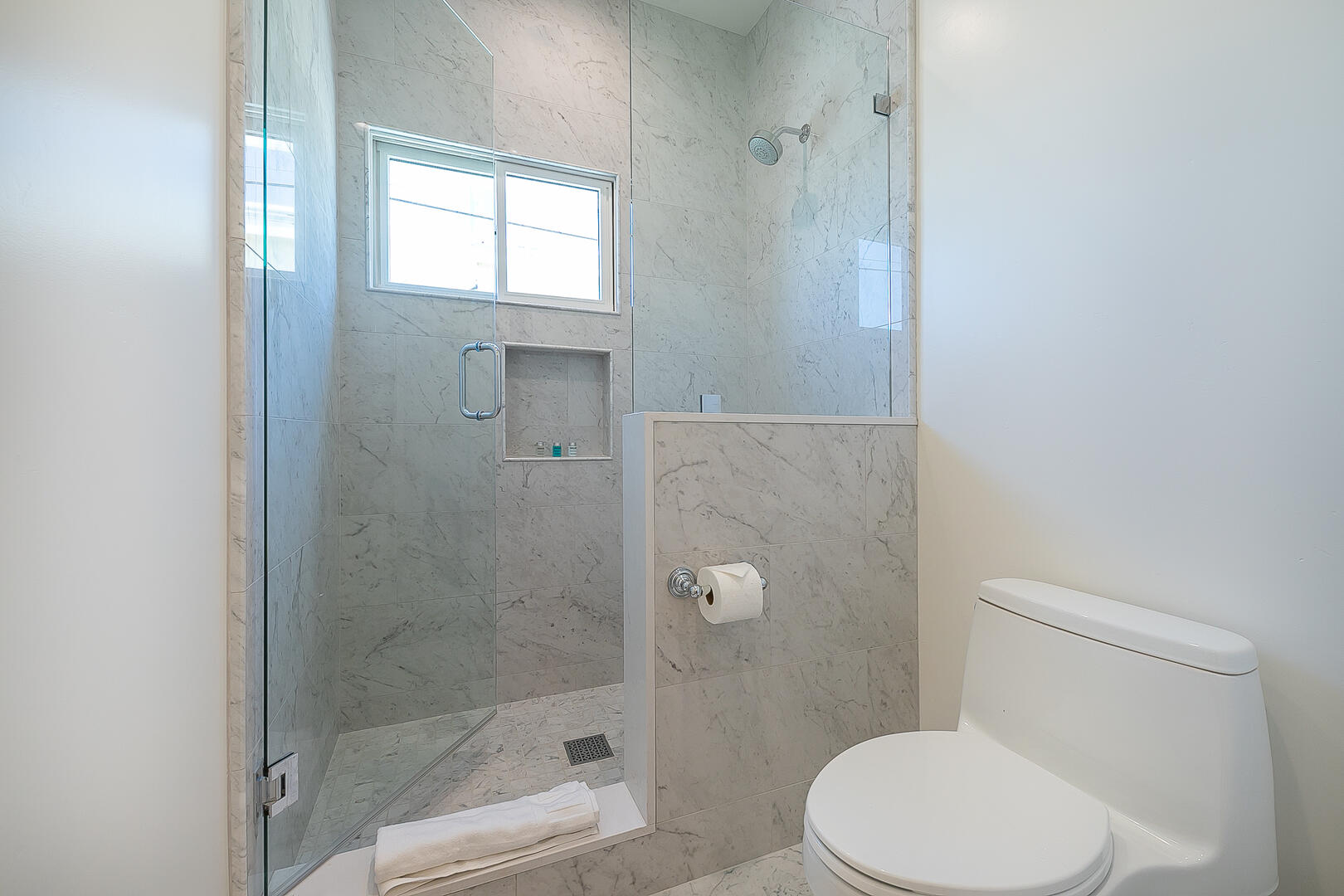 Oceanfront Villa Compound | Photo 86