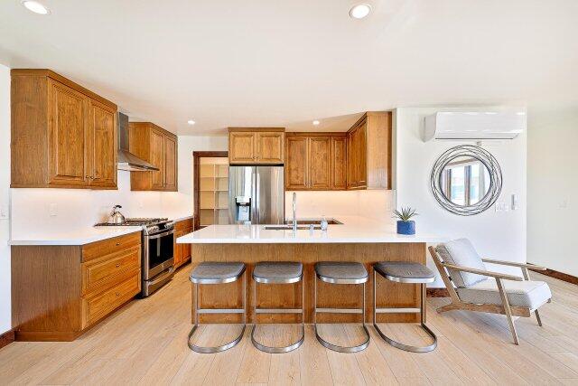 Oceanfront Villa Compound | Photo 32