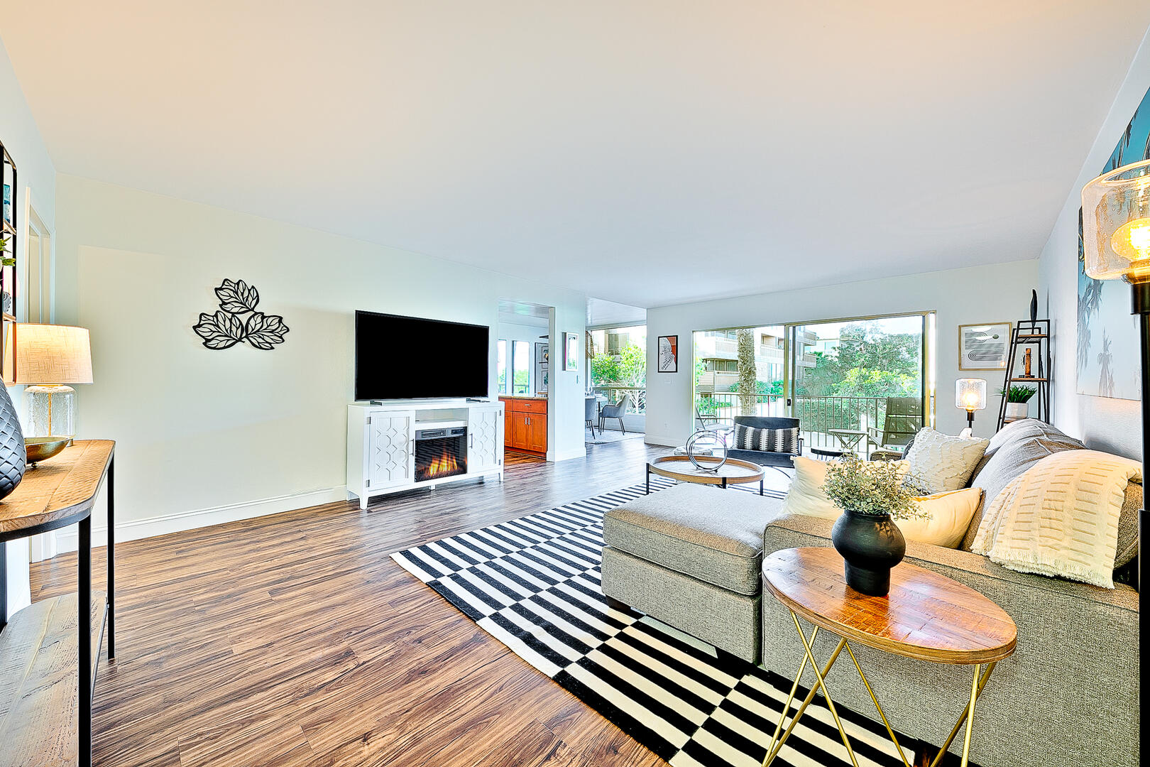 Breezy Bay View Nest | Photo 5