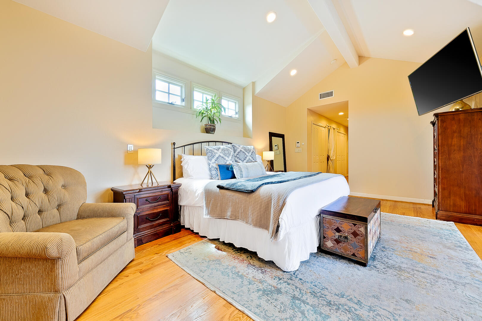 Crown Point Jewel | Photo 80