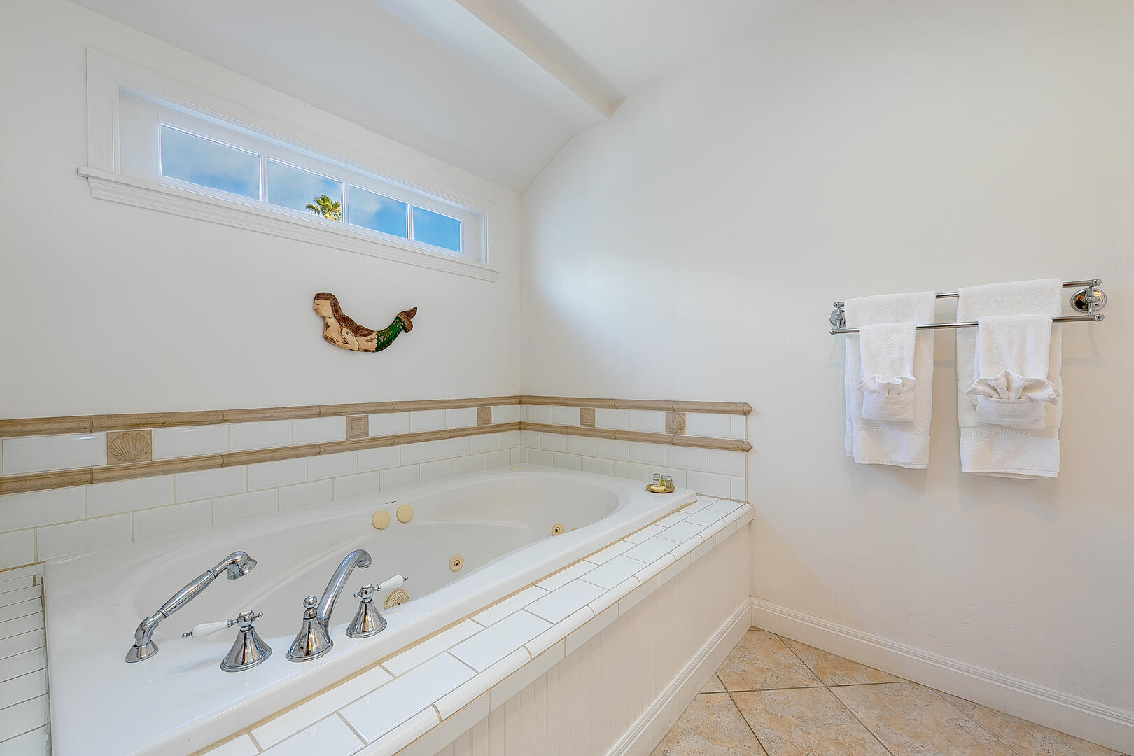 Crown Point Jewel | Photo 115