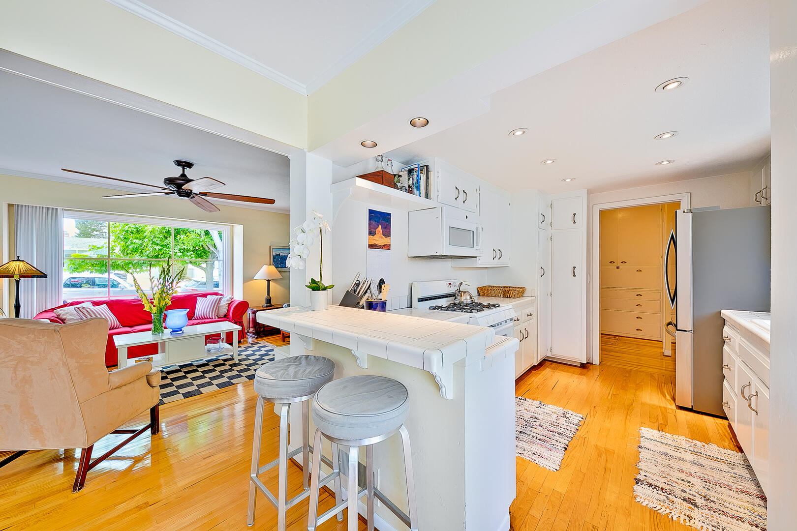 Sunny Gardens | Photo 22