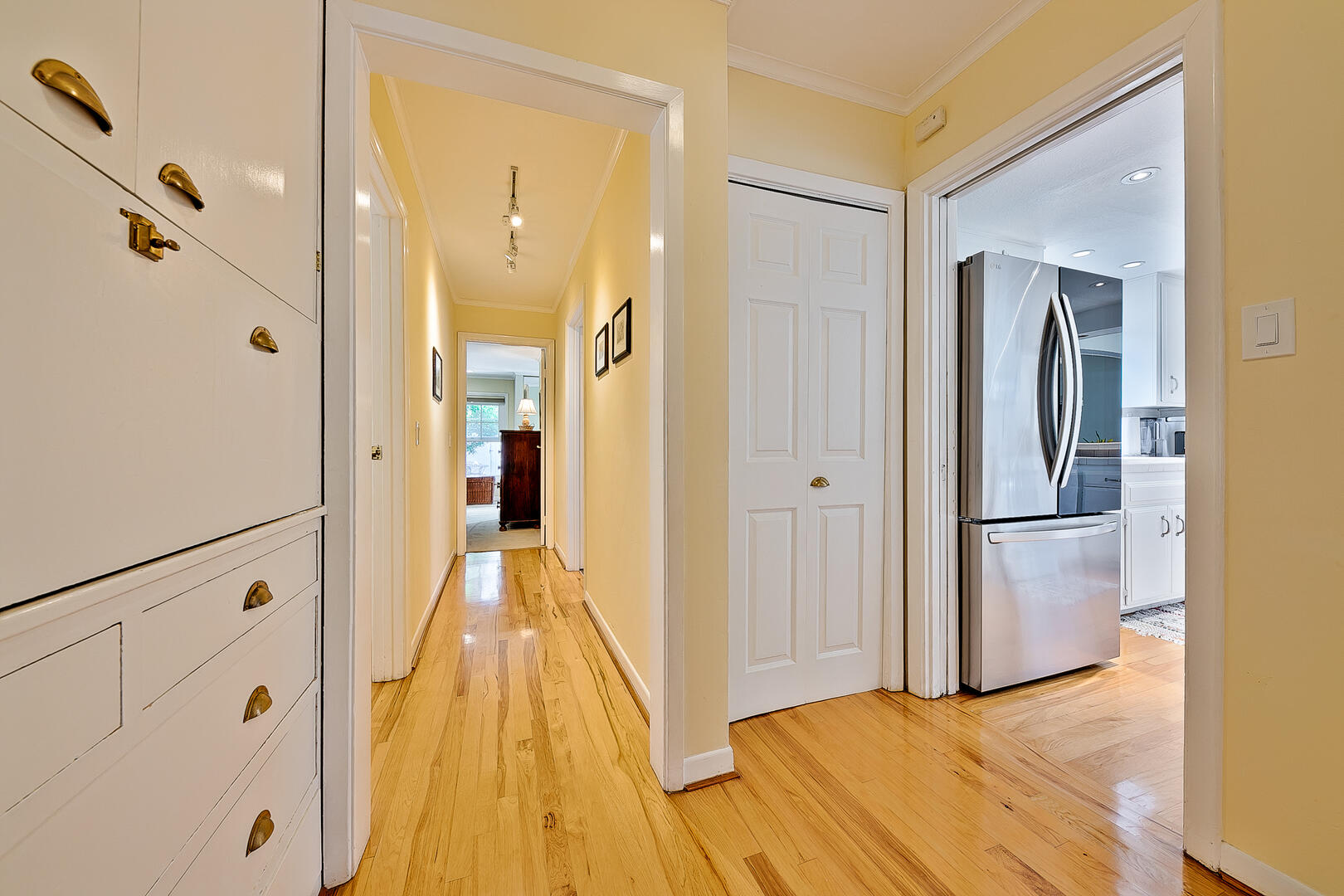 Sunny Gardens | Photo 26