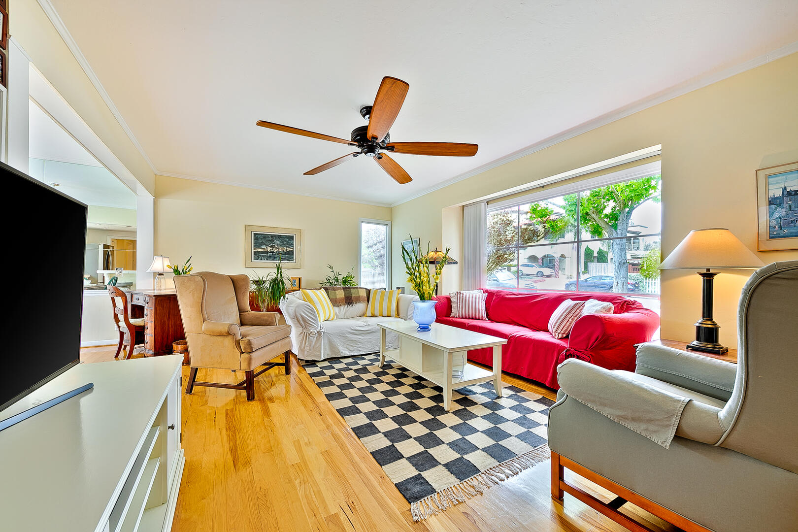 Sunny Gardens | Photo 17