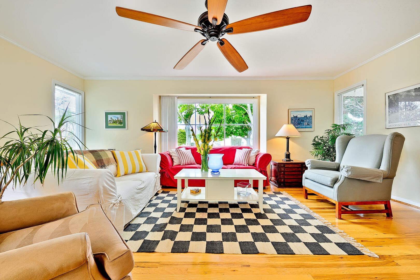 Sunny Gardens | Photo 18