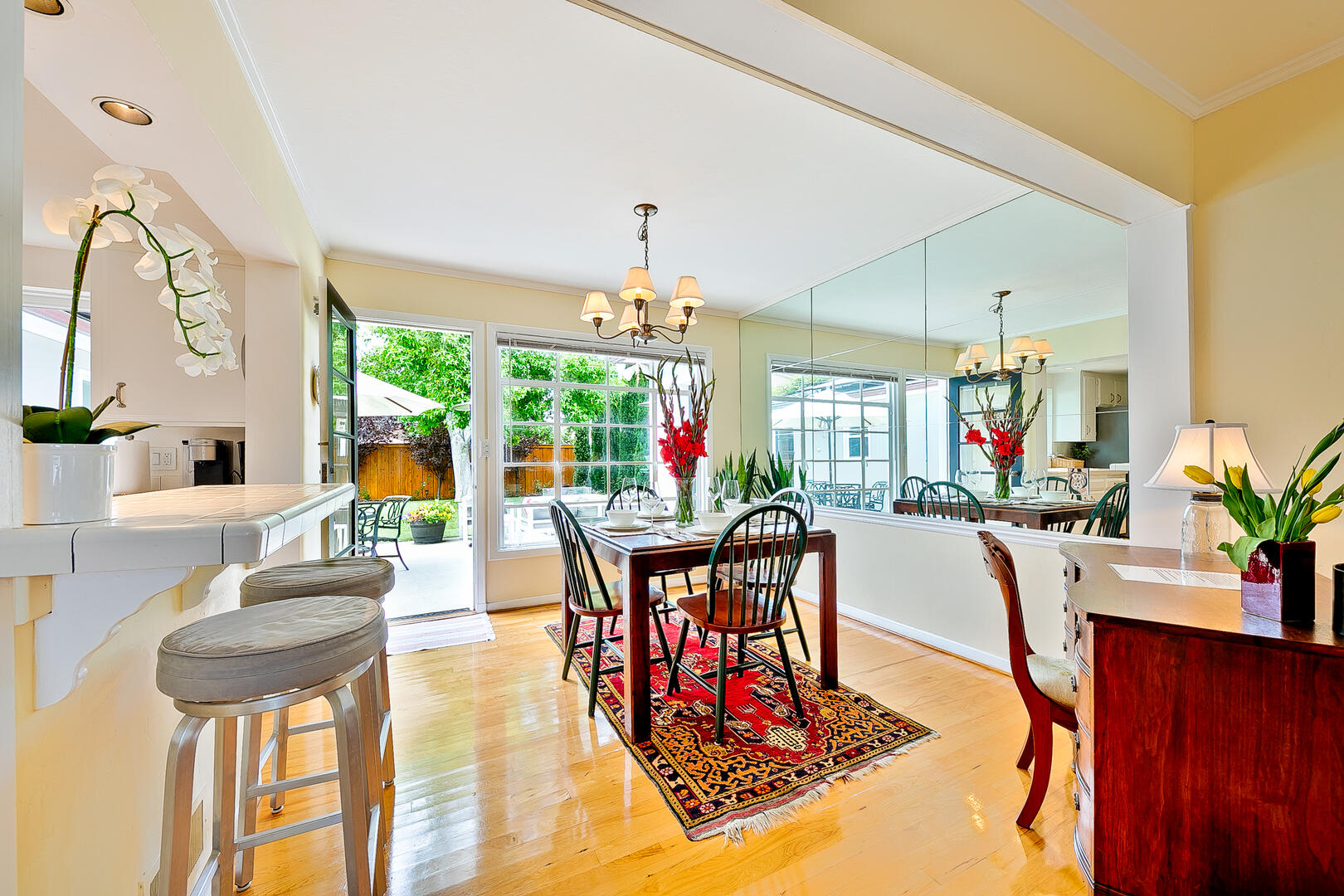 Sunny Gardens | Photo 20