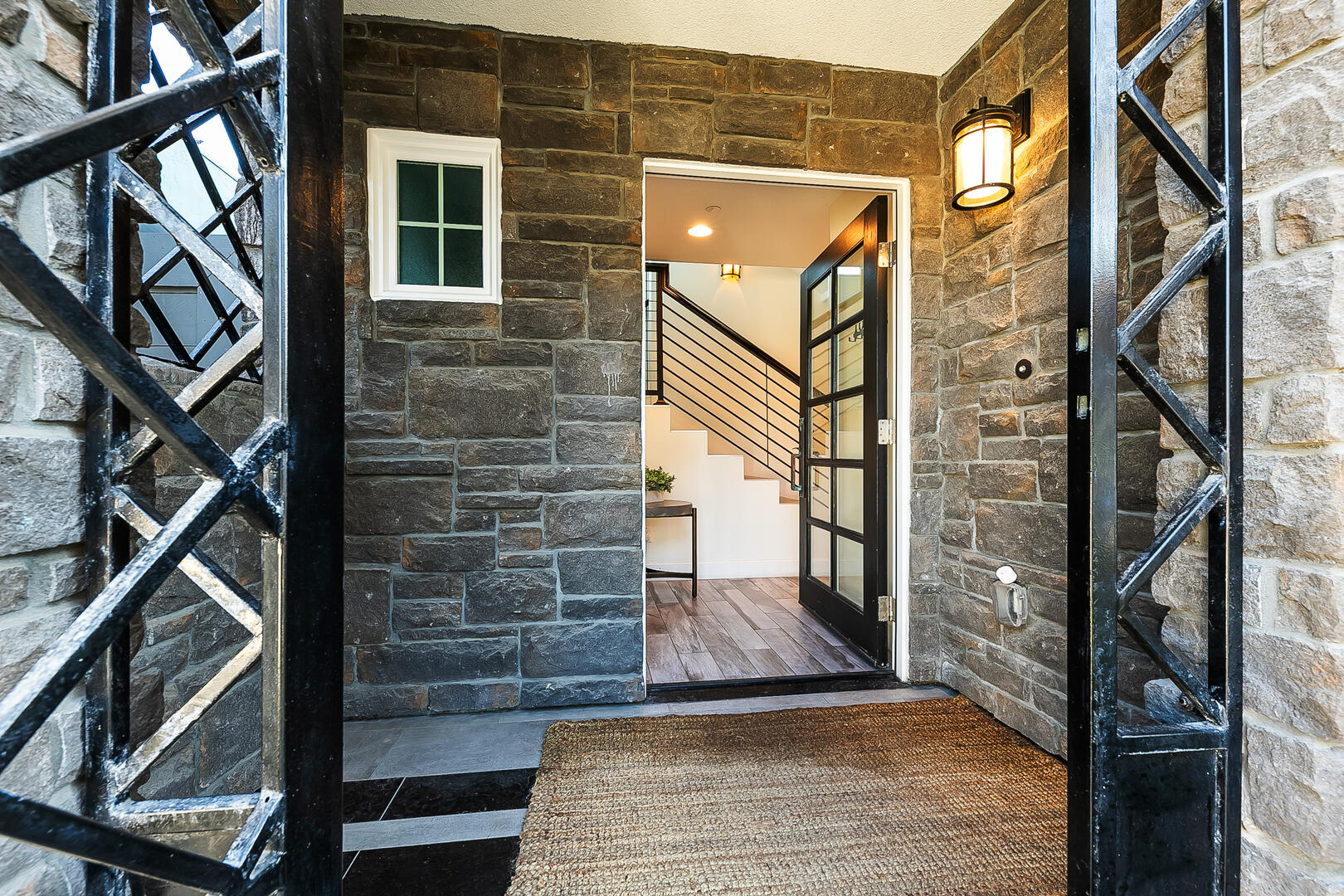 Deluxe Dover Retreat | Photo 55