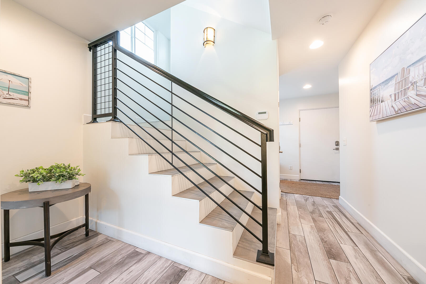 Deluxe Dover Retreat | Photo 21