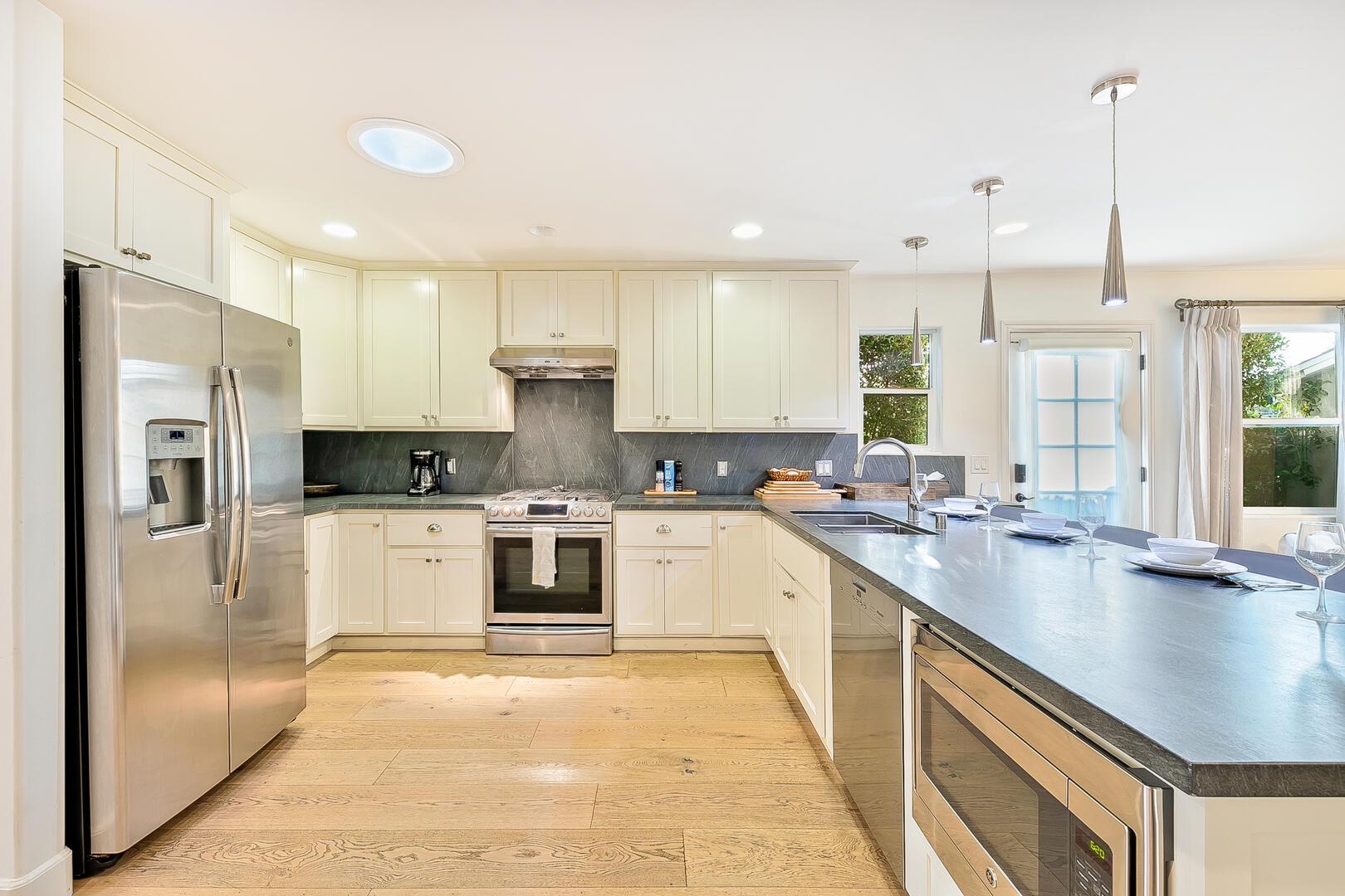 Mediterranean Villa | Photo 6