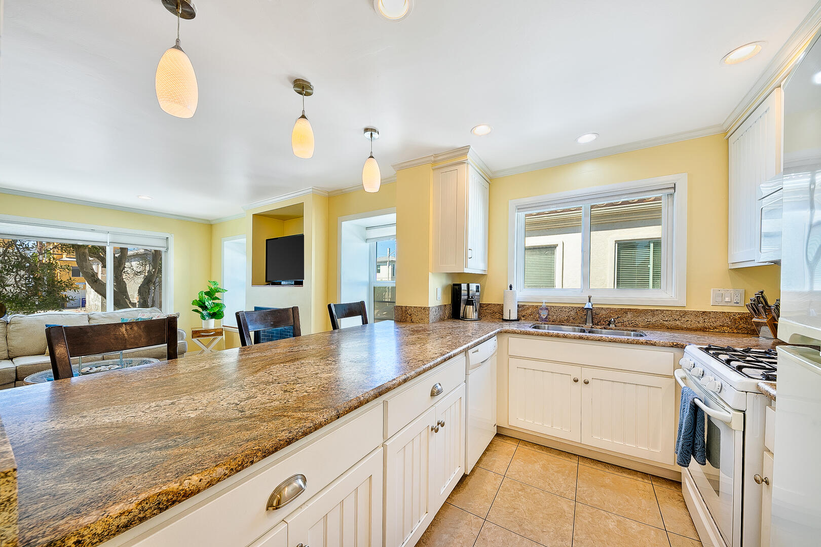 A Wave from it All | Photo 10