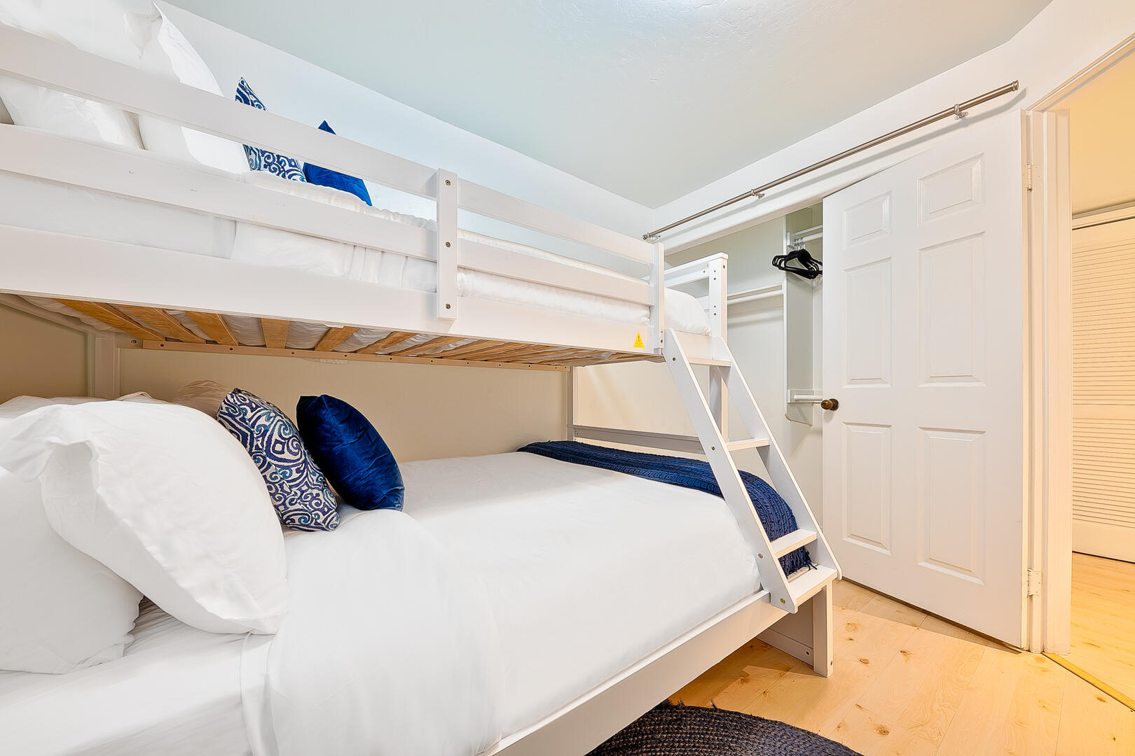 Beach Vibes | Photo 24