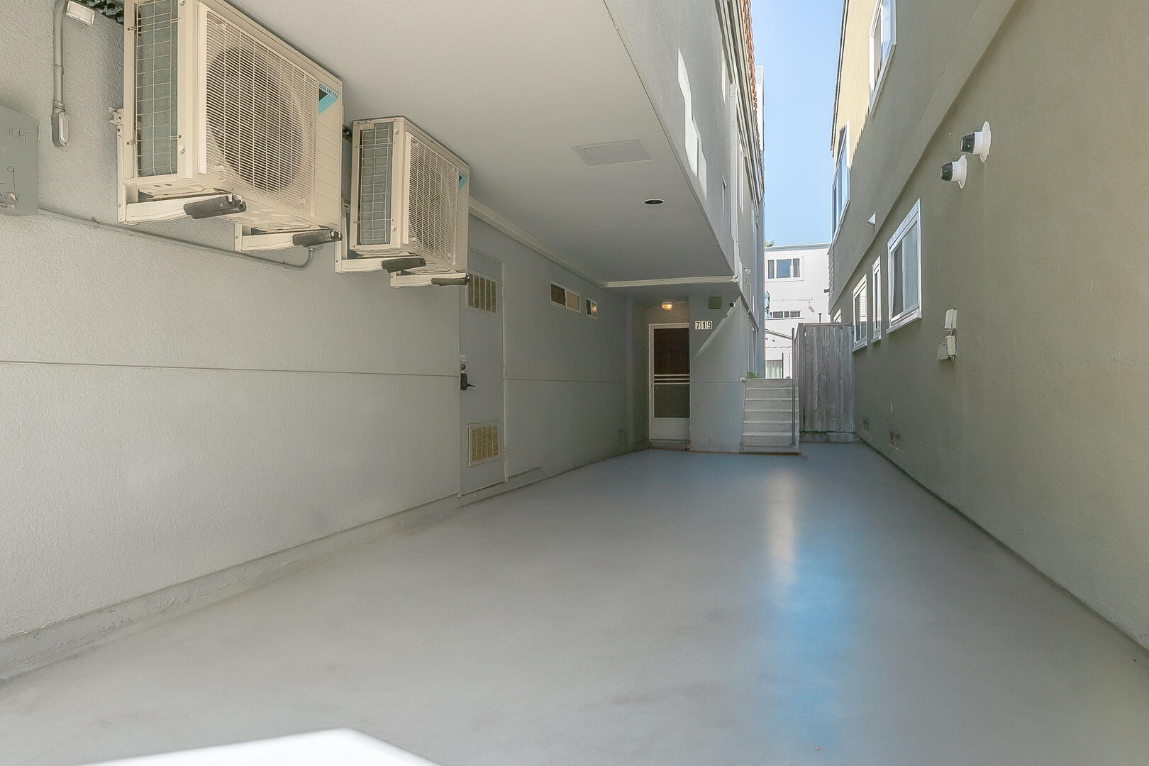 Beach Vibes | Photo 29