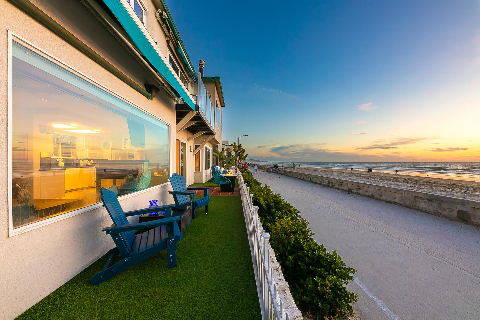 Ocean Front Retreat | Photo 580