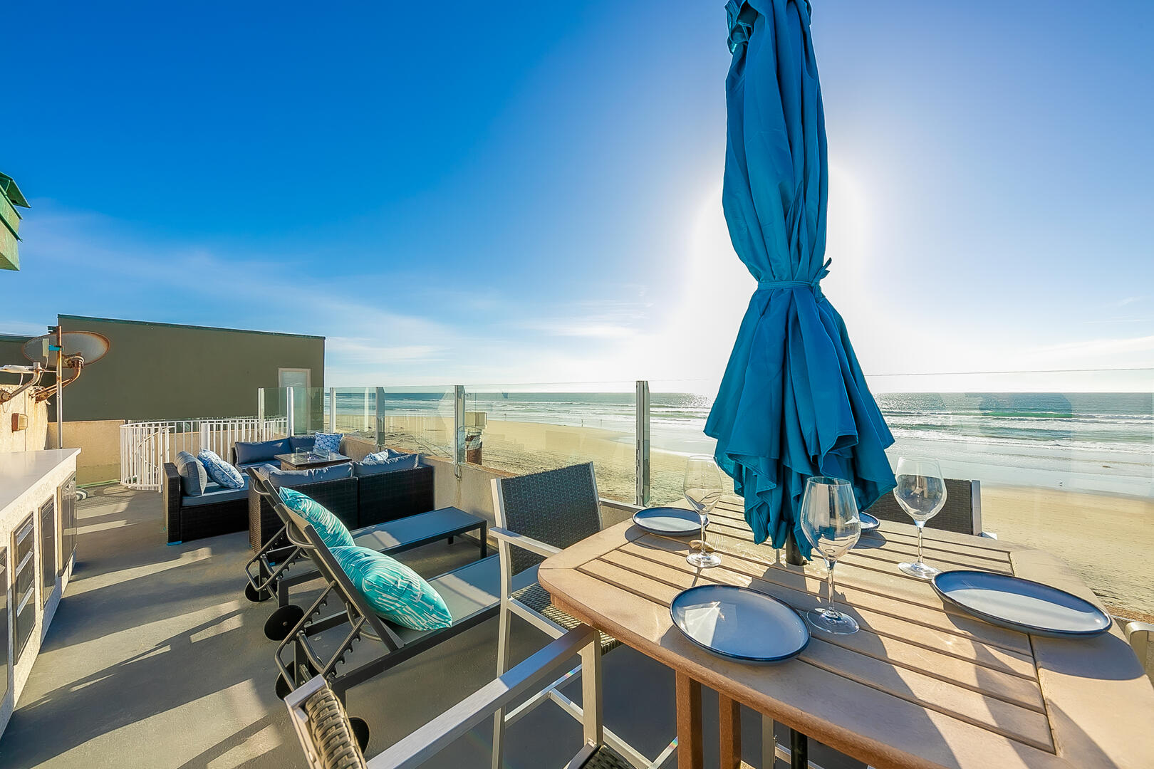 Ocean Front Retreat | Photo 360