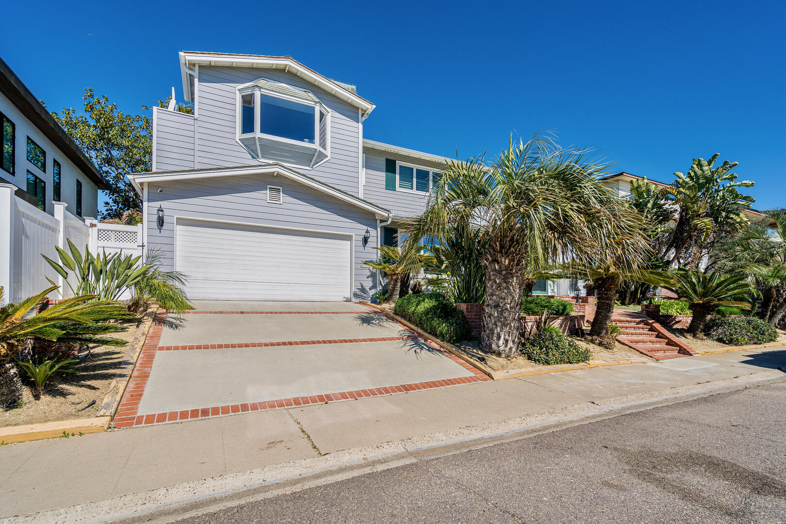 Coastal Luxury Comfort | Photo 27